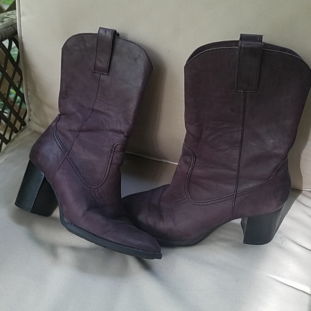 Born boots